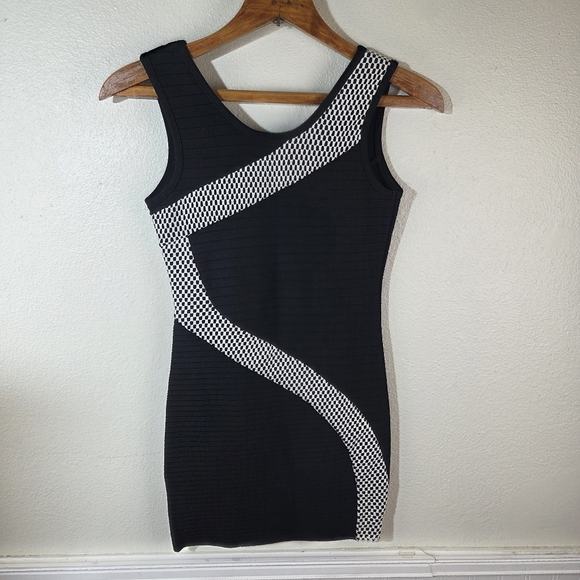 Women's Guess Bodycon Snatched Elegant Black and White Mesh Women's Dress Size S - Picture 1 of 10